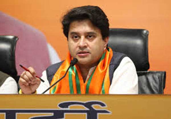 मप्र में सिंधिया को घेरने की कांग्रेस की रणनीति